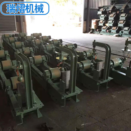 點(diǎn)擊查看連鑄機(jī)輥道1 大圖
